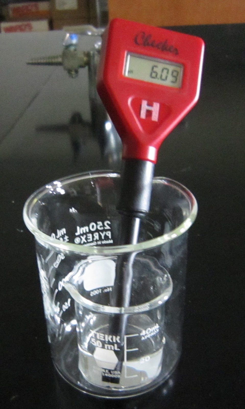 Amy Brown Science Lab Stations How to Make Them Work for You!