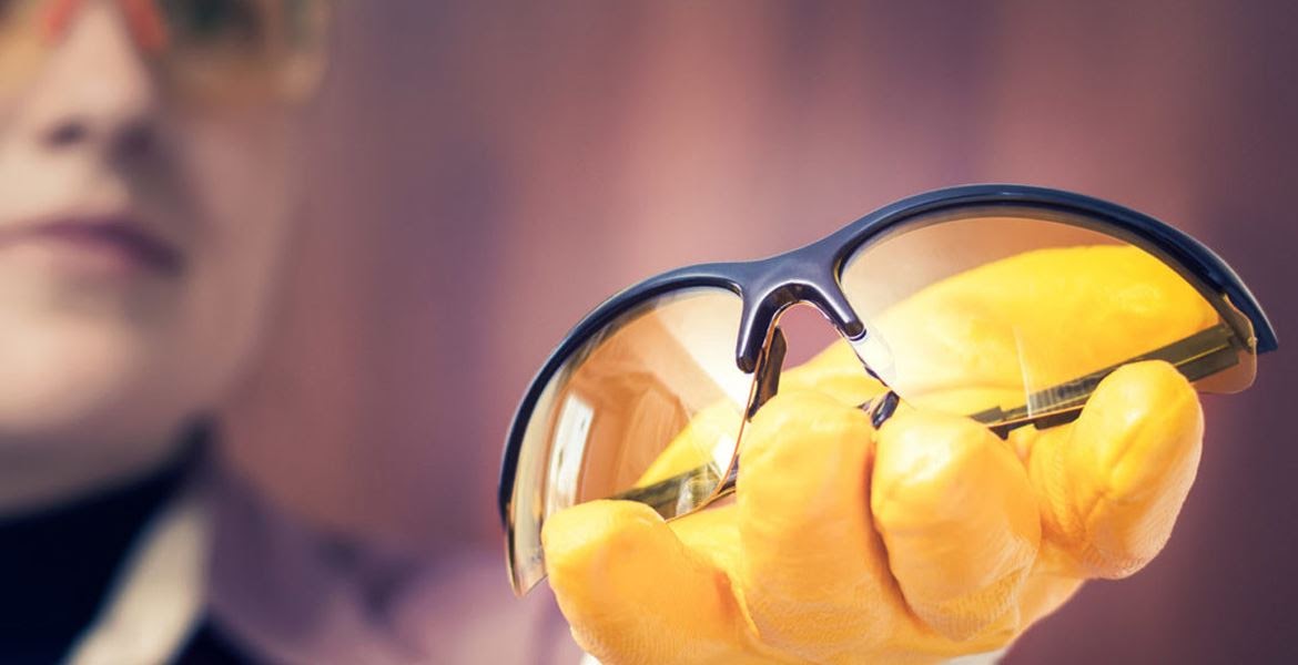 Reasons To Wear Safety Glasses safety goggles