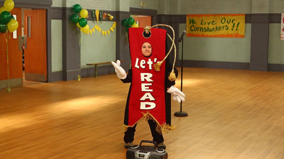 The Quivering Pen Everybody Read Now The Middle on ABCTV