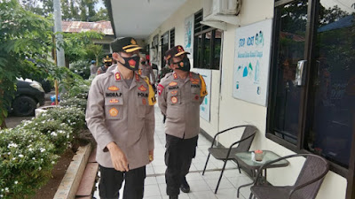 Kunjungi Polres Bitung, Kapolda Sulut Ajak Personel Berikan Pelayanan Terbaik