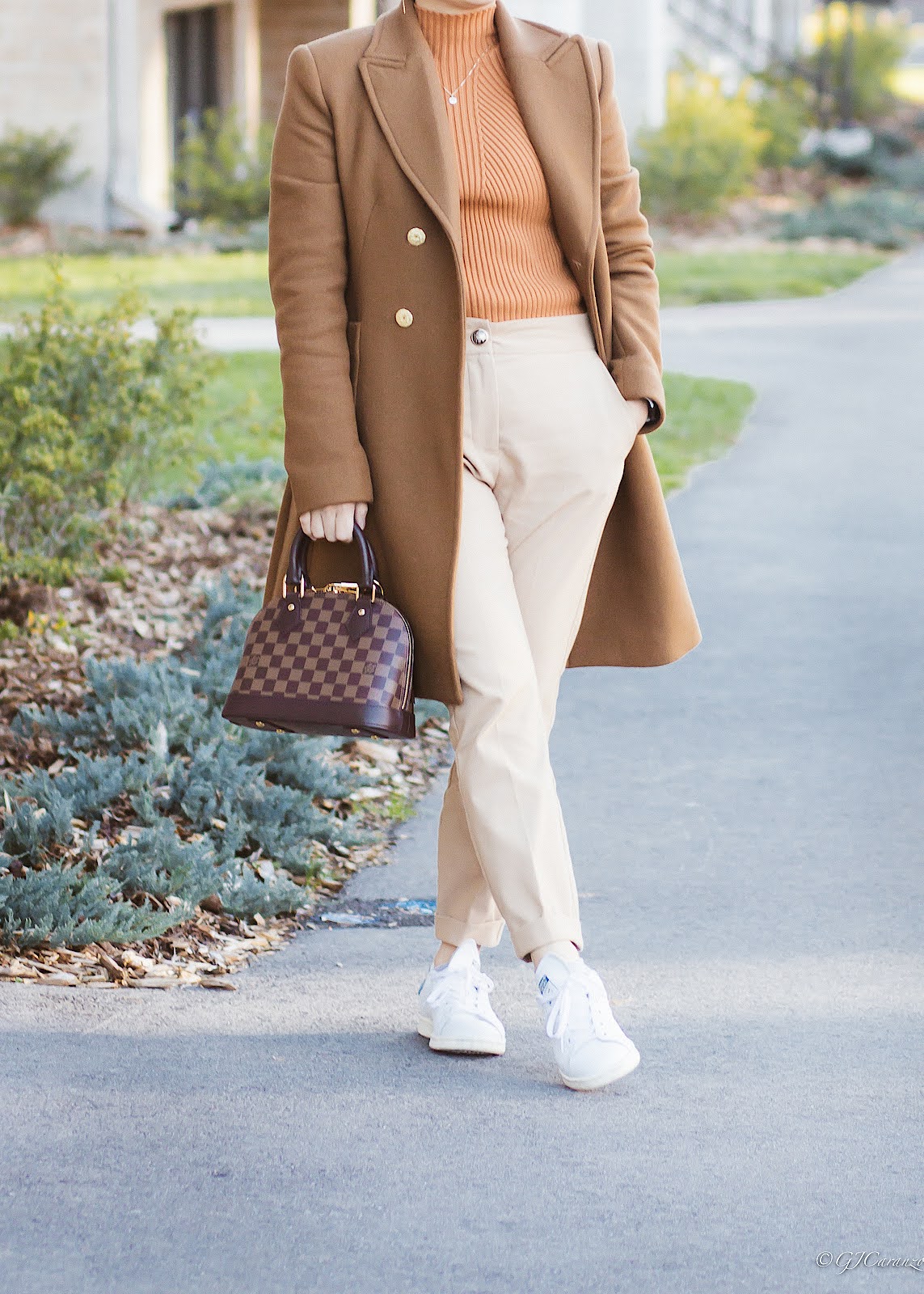 Zara Wool Blend Coat | Brown Sweater | Zara Jogger Waist Pants | Adidas Stan Smith | Louis Vuitton Alma BB Bag | Gucci Sunglasses | Fall Fashion | Petite Style