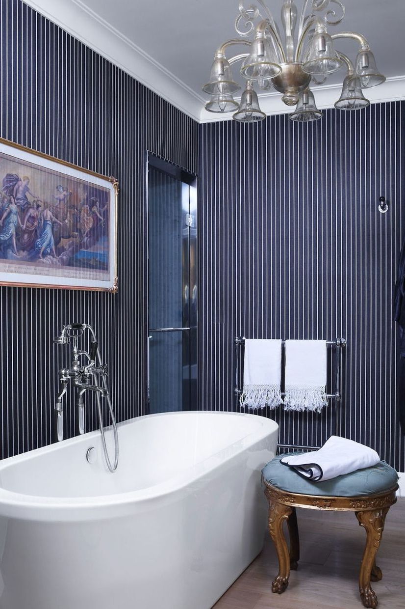 Diseño de cuartos de baños de lujo modernos