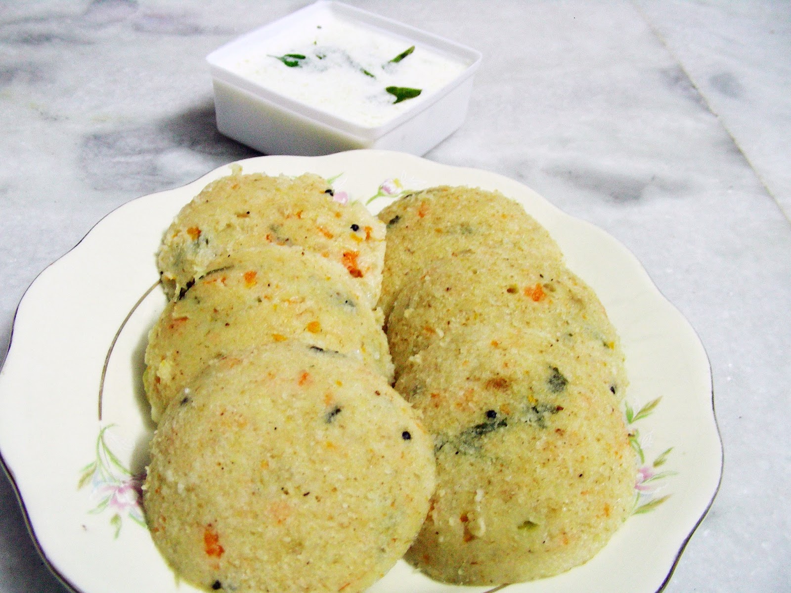Nimmy's Kitchen: Oats Idli