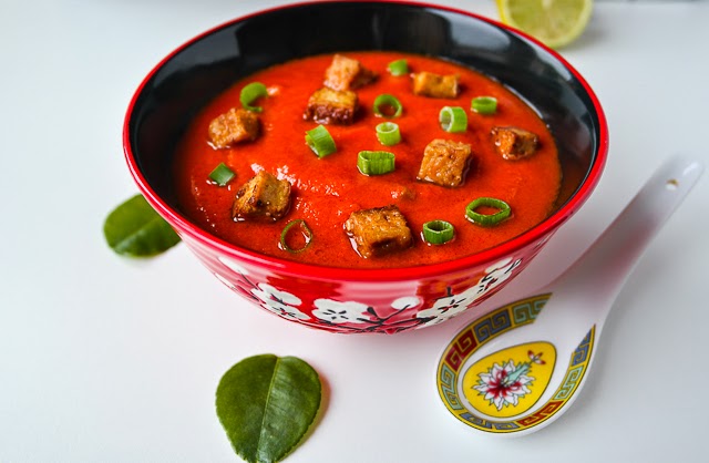 Tomaten-Kokos-Suppe