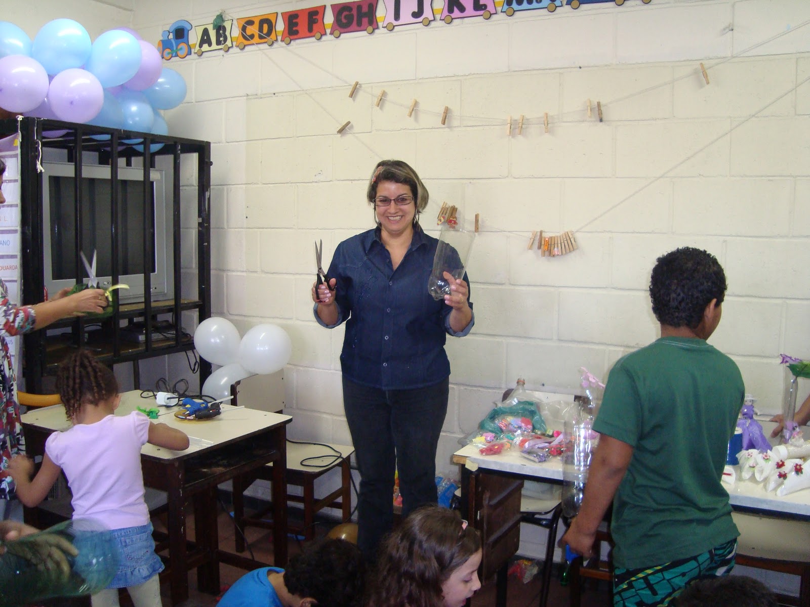 Escola Estadual Sarah Kubitschek Graça 01/09/11 01/10/11