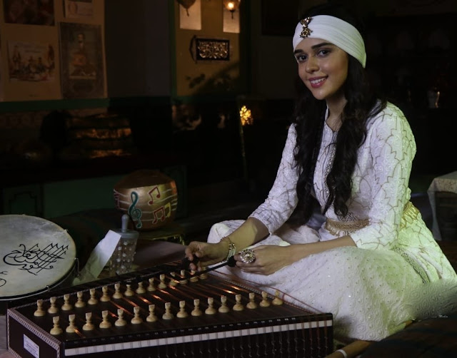 Ishq Subhan Allah Eisha Singh learn and play Santoor