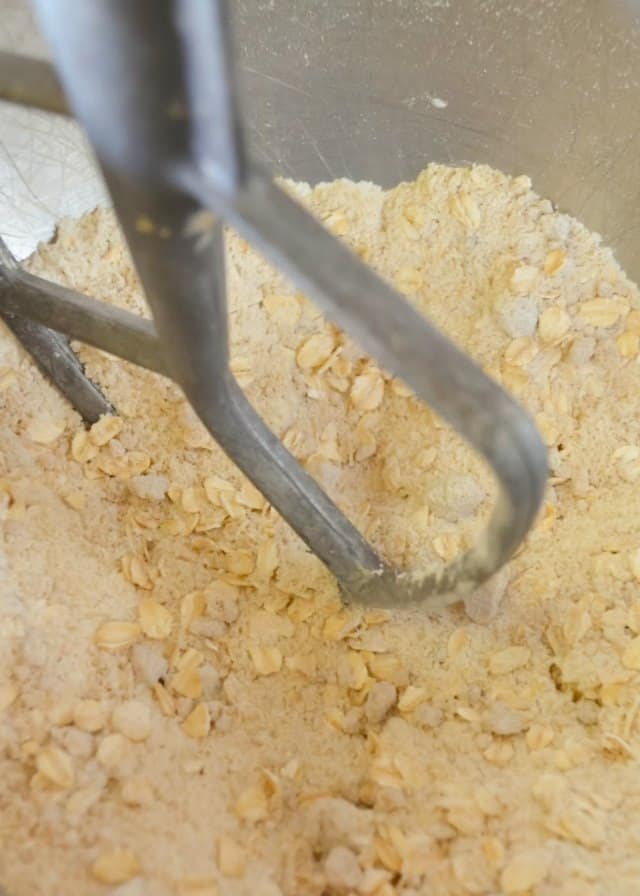 Mix together flour, sugar, oats, butter for Crumb Topping.