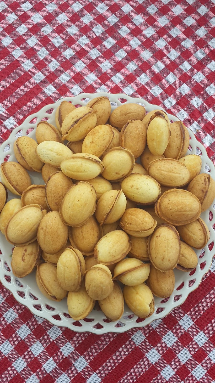 Damak Tadı Ceviz Kurabiyeler