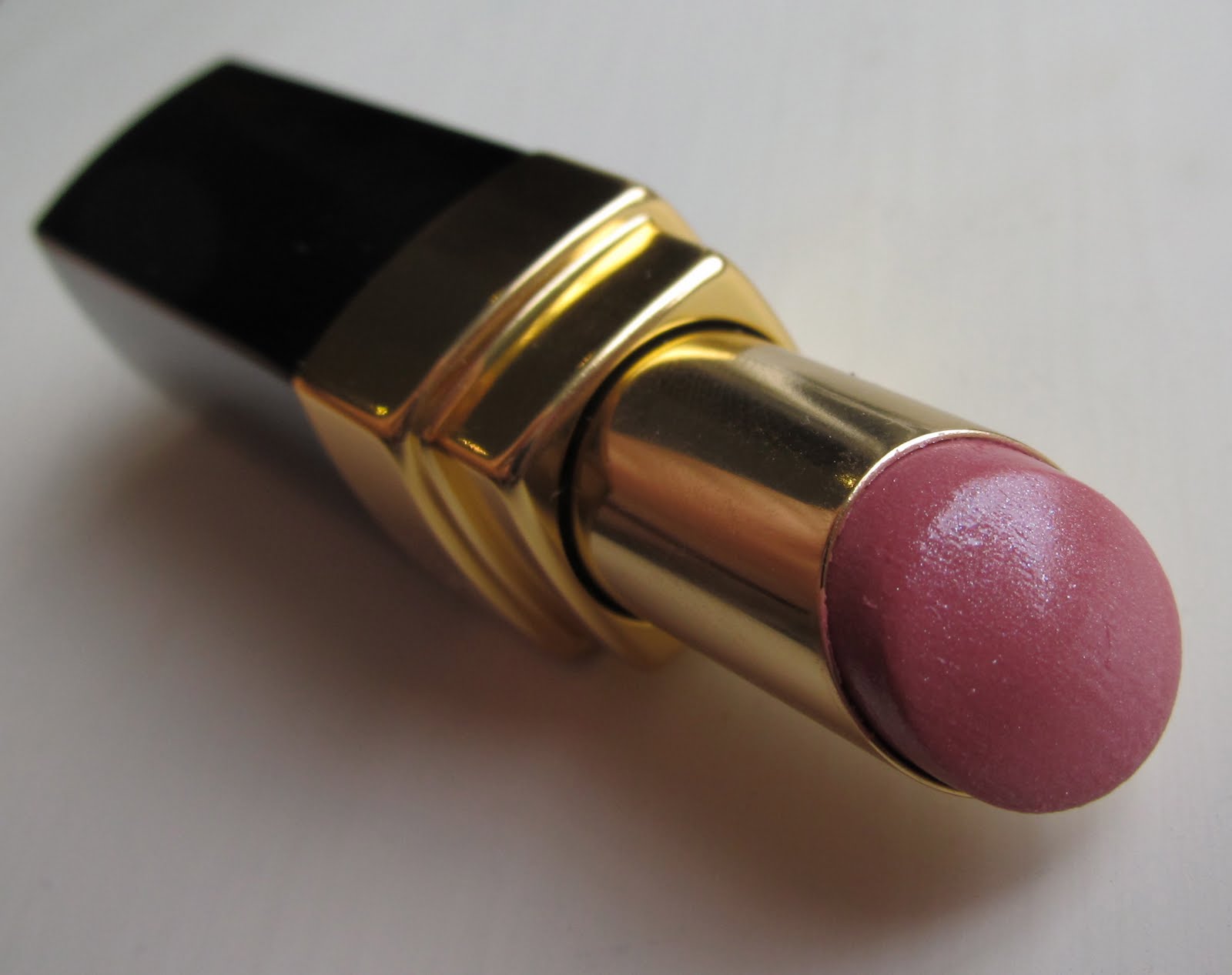 Chanel Rouge Coco Shine Lipstick Photos, Swatches, Lip Swatches