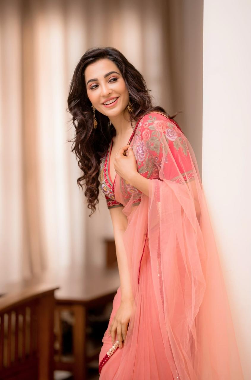 Parvati Nair Hot Pics In Pink Saree :) thanks for all your support. parvati nair hot pics in pink saree