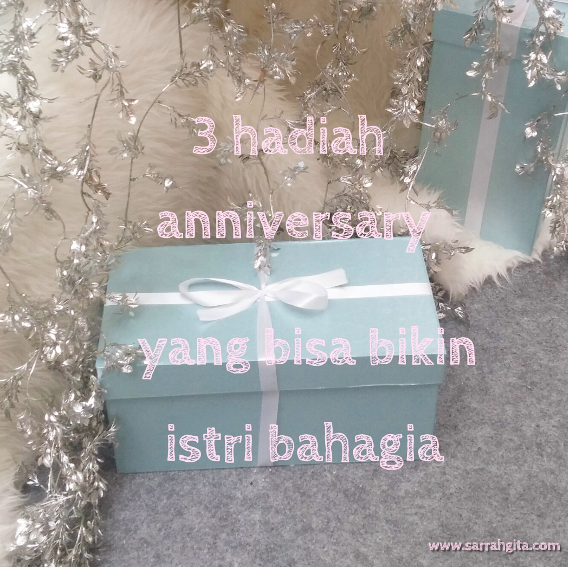 hadiah anniversary