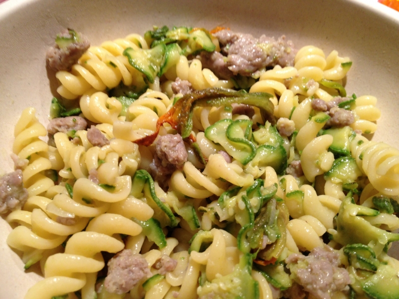 Pasta con zucchine e salsiccia Cucina Notizie