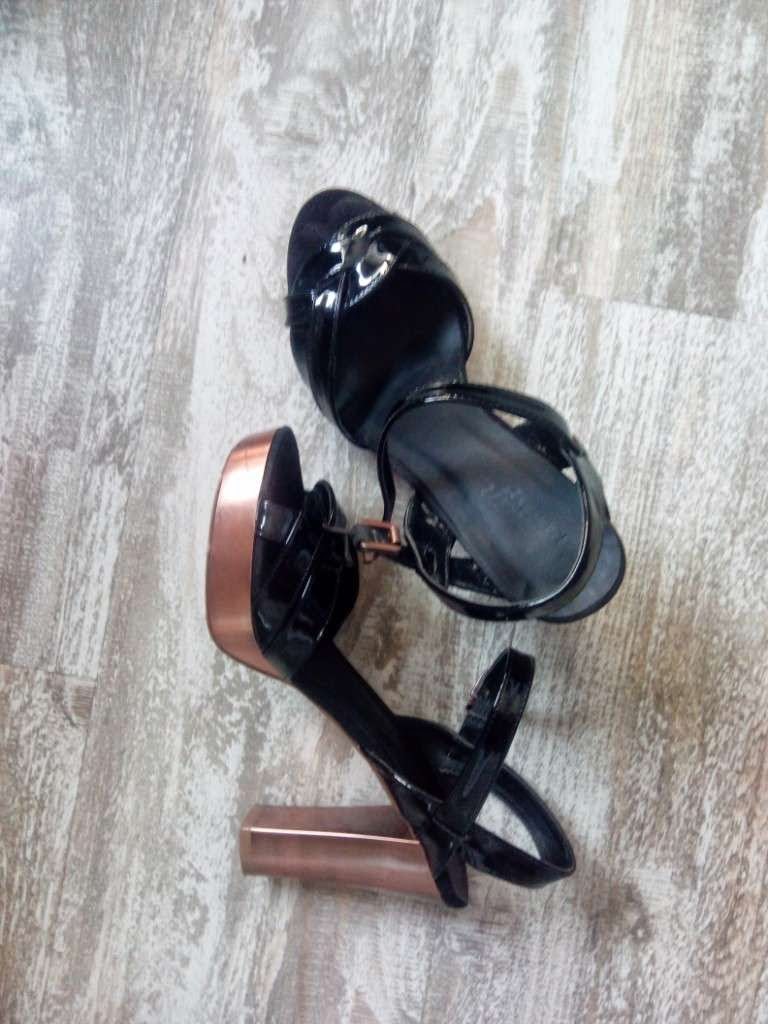 Sandalias de Marypaz a prueba|Trendy U|blog de tendencias de moda y belleza para mujeres