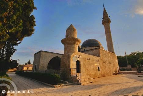 Adana Ceyhan Kurt Kulağı Camii