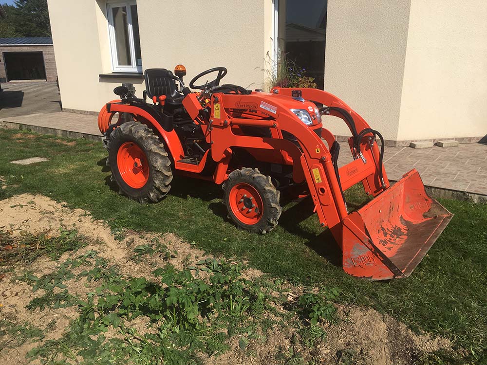 Bultraland KUBOTA B1620 Avec chargeur frontal !!! Palas BMH