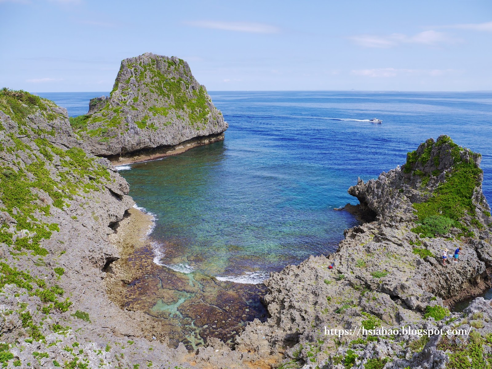 沖繩-景點-推薦-真榮田岬-青之洞窟-真榮田岬潛水-真榮田岬浮潛-青之洞窟潛水-青之洞窟浮潛-青の洞窟-自由行-旅遊-Okinawa-diving-snorkeling-maeda-cape-blue-cave