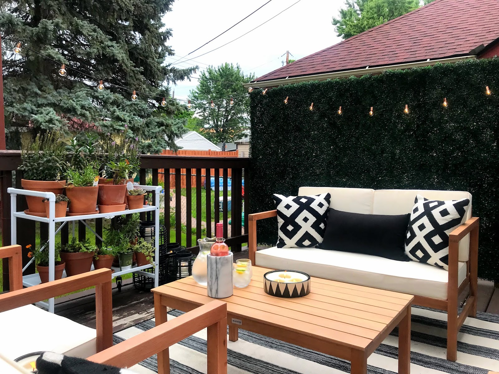 Deck Updates + How to Build a Faux Boxwood Wall Catherine Day Dreams