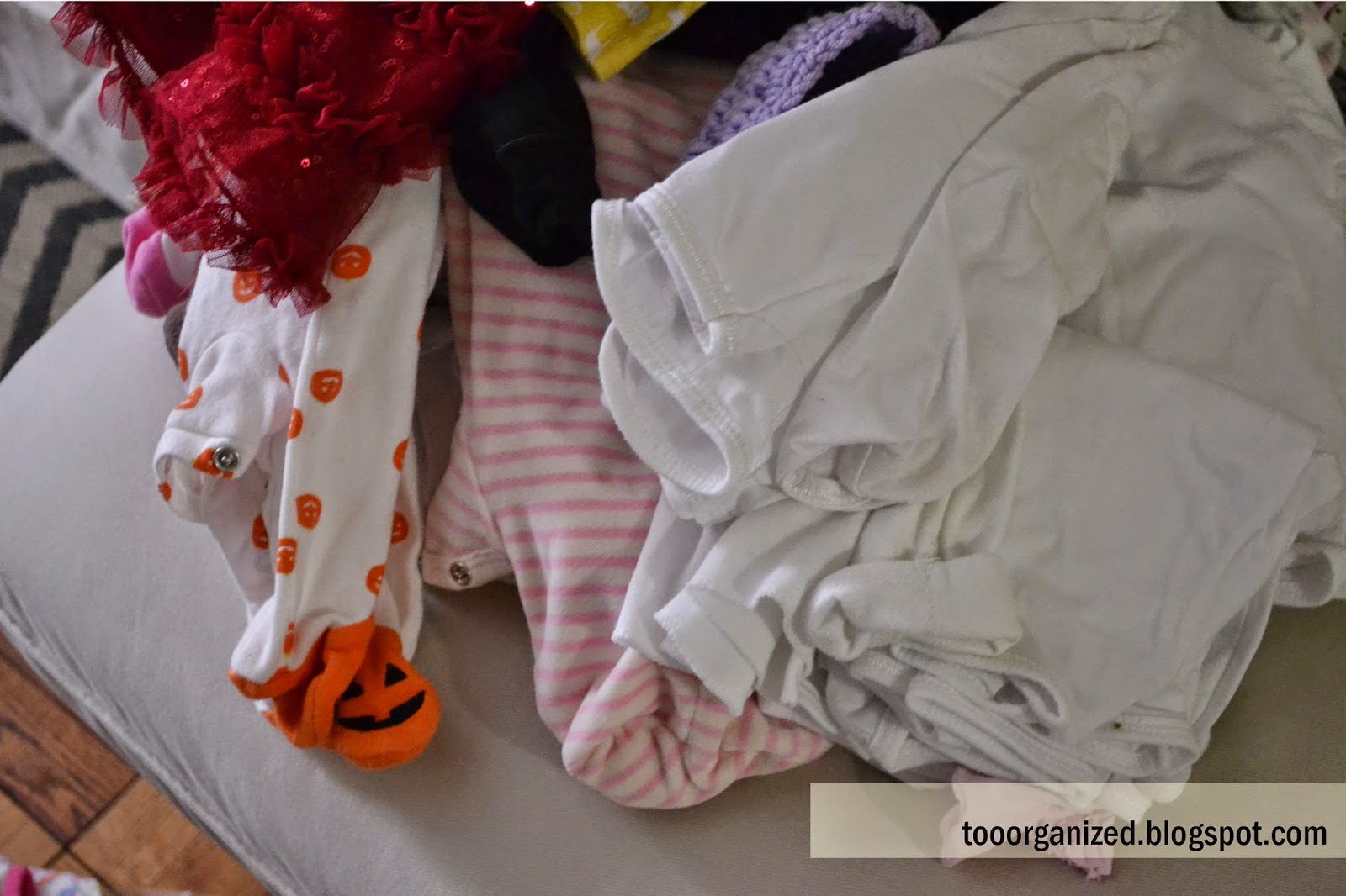 STORING BABY CLOTHES TOO ORGANIZED
