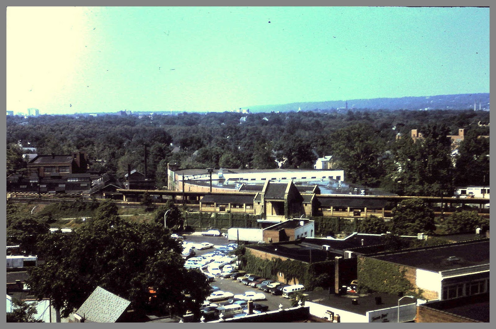 Lock 15 East View from Avalon Bloomfield Station