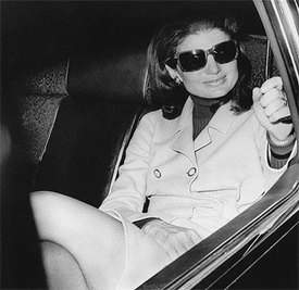 LIFE is Style, Fashion, and Art: The Art of JACKIE O