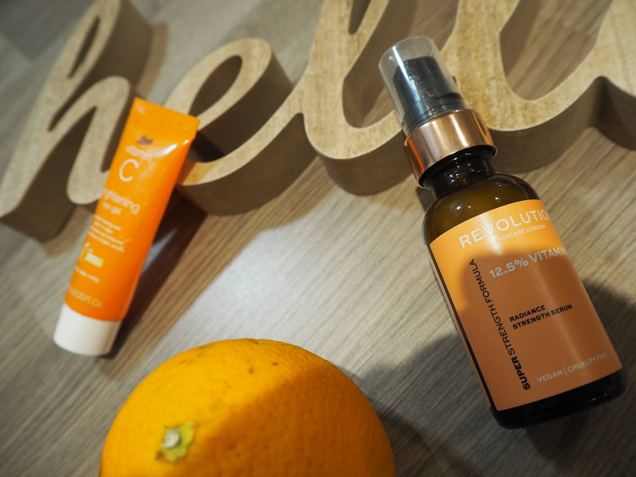 WHAT DOES VITAMIN C DO FOR THE SKIN? 8 REASONS TO INVEST IN VITAMIN C
