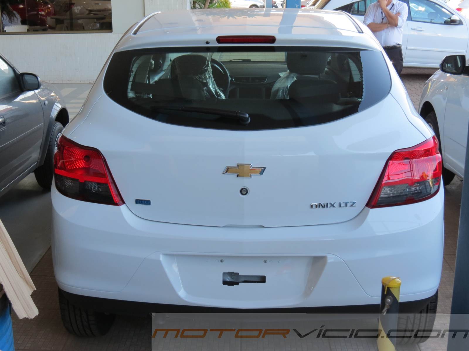 Onix LTZ 2014 Automático preço, consumo e desempenho