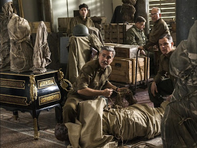 Picture of George Clooney and Matt Damon in The monuments Men