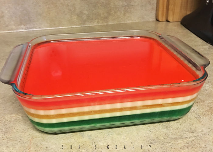 St Patrick's Day Dinner Ideas - rainbow jello