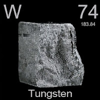 Tungsten elementi üzerinde tungstenin simgesi, atom numarası ve atom ağırlığı.