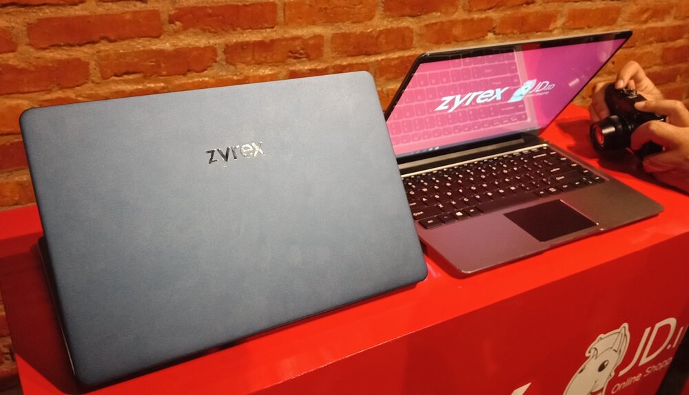 5 Laptop Zyrex Terbaik Terbaru 2021