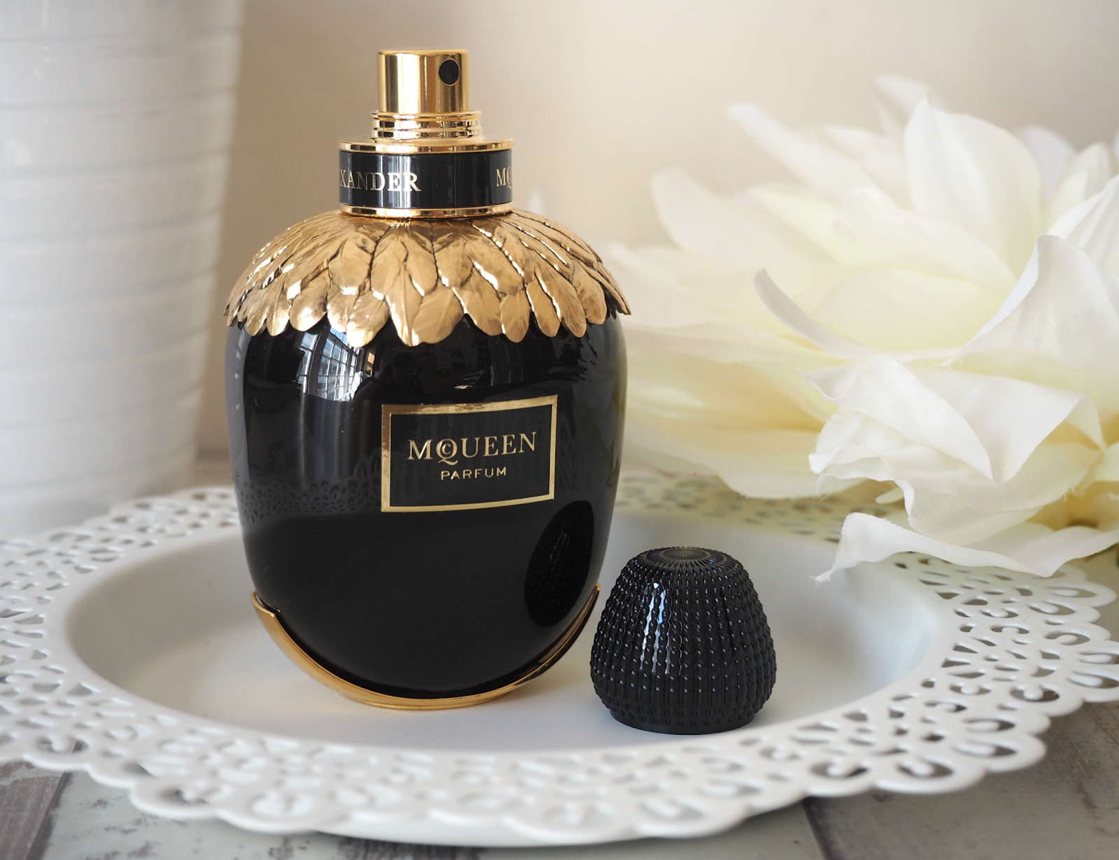 Alexander McQueen Unveils Their New Fragrance (And It's £285 For The Pleasure!)