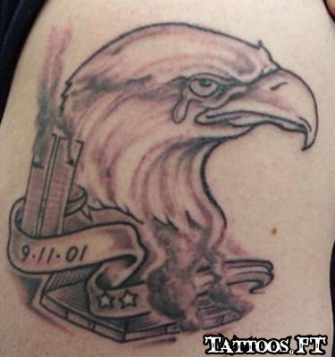 Tatuagem com aguia 11 setembro torre gemeas no braço