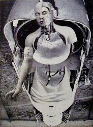 corpse dahlia surrealism max ernst exquiste