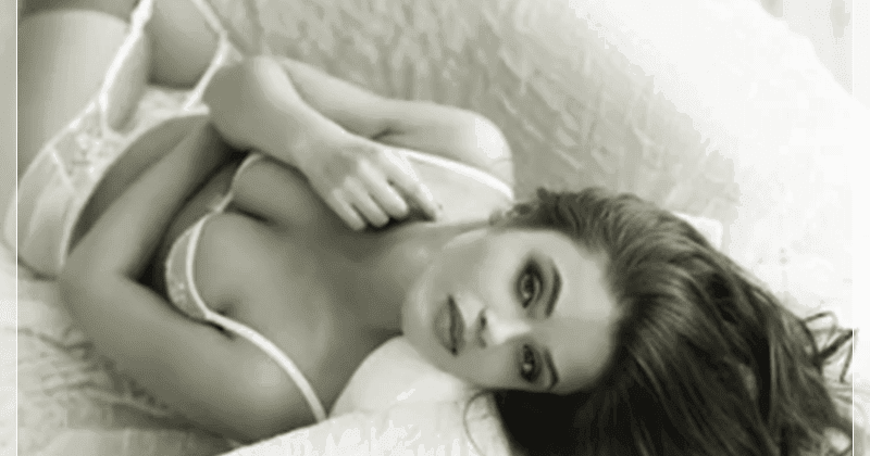 Erek Erek 3D Teman memimpikan saya memberi uang 50.000 dua