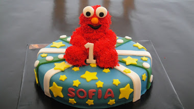 Elmo First Bday Cake