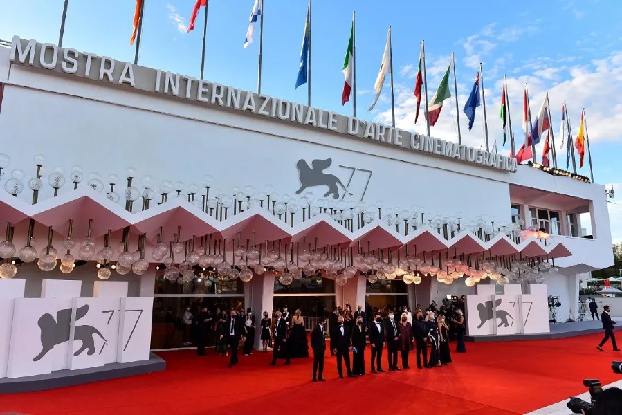 Las estrellas del cine mundial regresan a Venecia