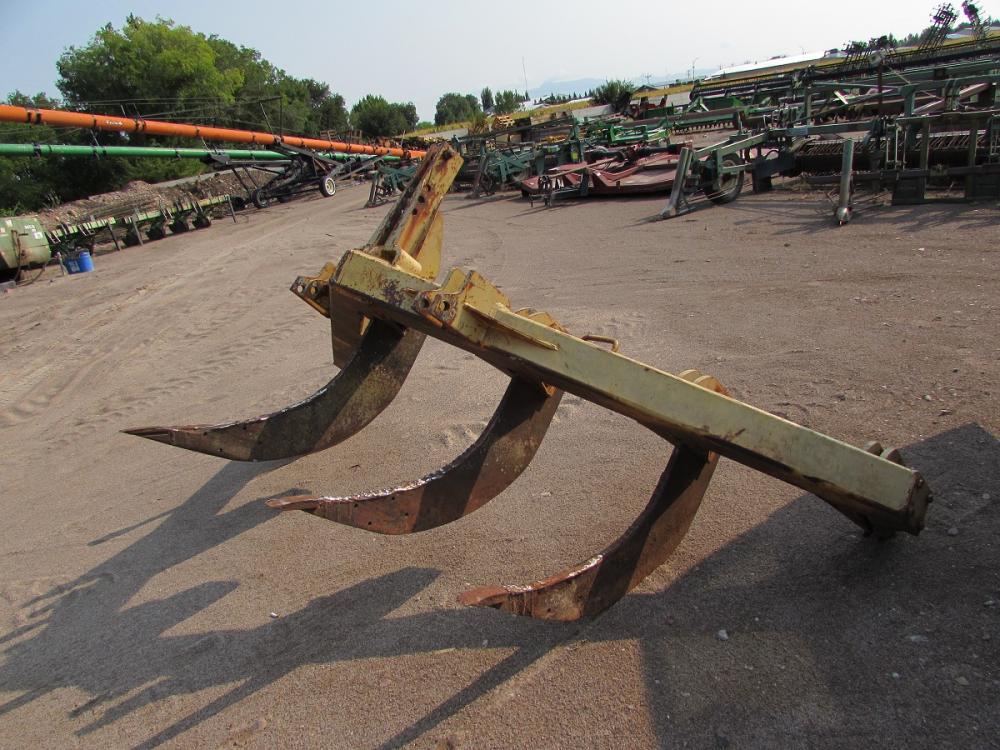 MAQUINARIA AGRICOLA INDUSTRIAL: Subsuelo de 5 Puntas $2,400 Dlls.