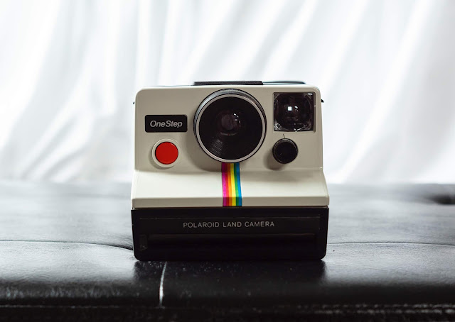 Polaroid Camera To Use For Photography And Bust Boredom