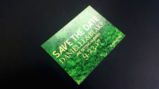 Glossy Printing NYC Spot UV Gloss Coating Manhattan Print Shop Custom Commercial Printing Registered Embossing Foil Stamping Full Color Letterpress Velvet Varnish Suede Costing Satin Finish Silk Coating WetLook Printing NYC