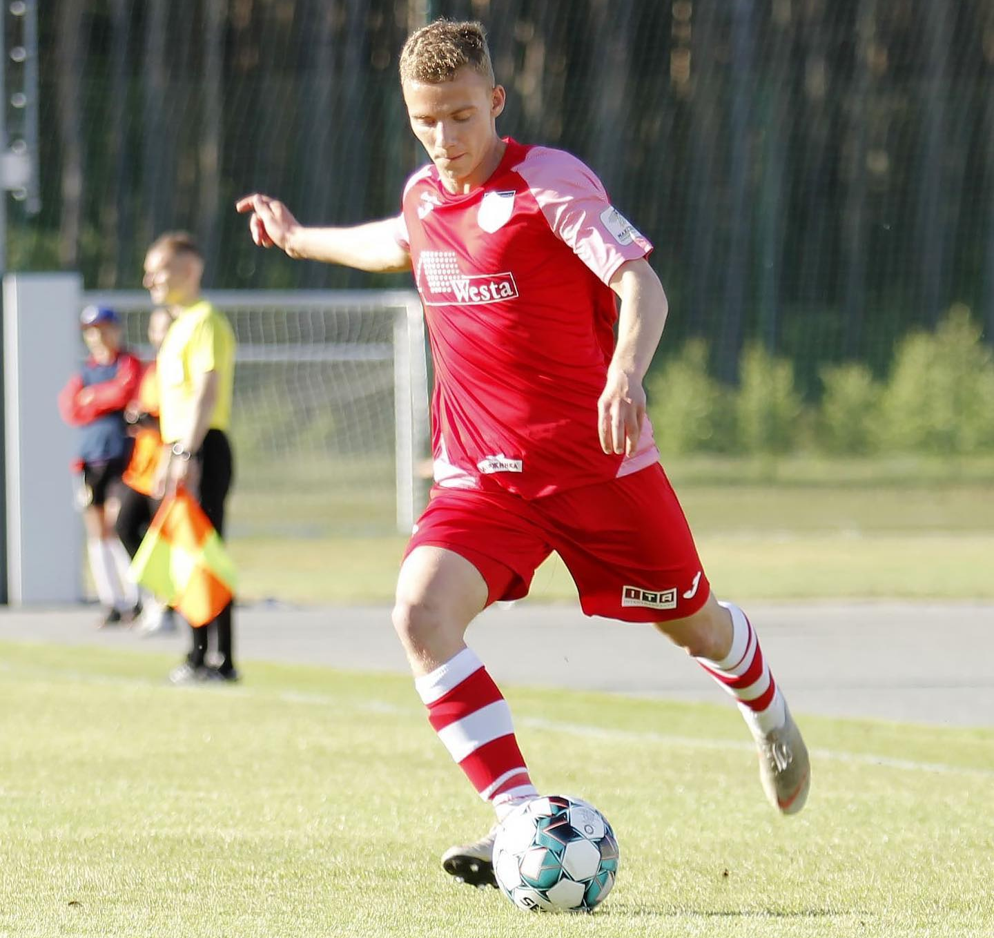 The Cold End: BELARUSIAN FOOTBALL WEEKEND FOOTBALL ROUND-UP