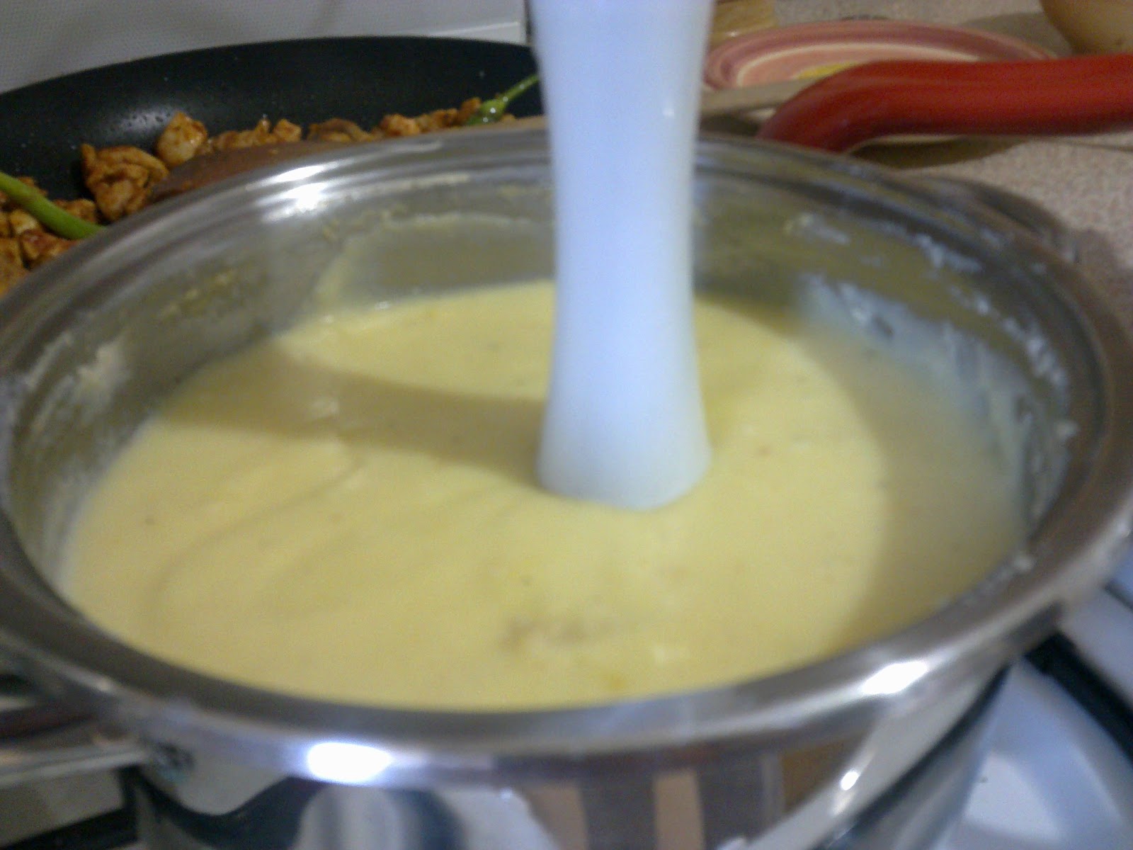 Пюре из яблок в домашних условиях простой рецепт. Кукурузное пюре. Молочная чечевичная каша. Каша для детей. Яблочное поле.