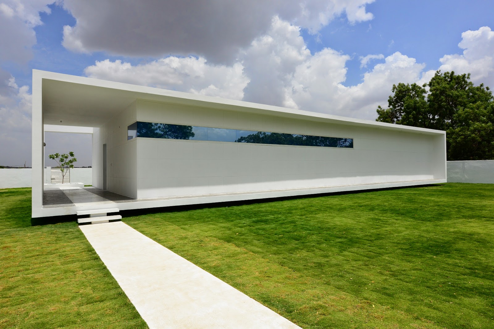 Telugu Actor Allu Arjun House (Home) Photos | Real-Life Photos