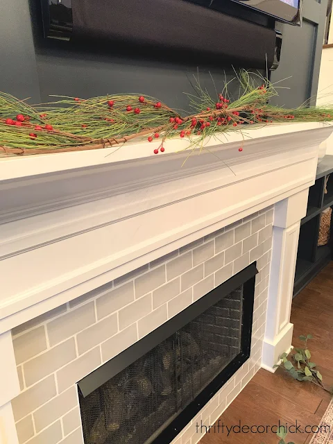 How to decorate mantel for Christmas