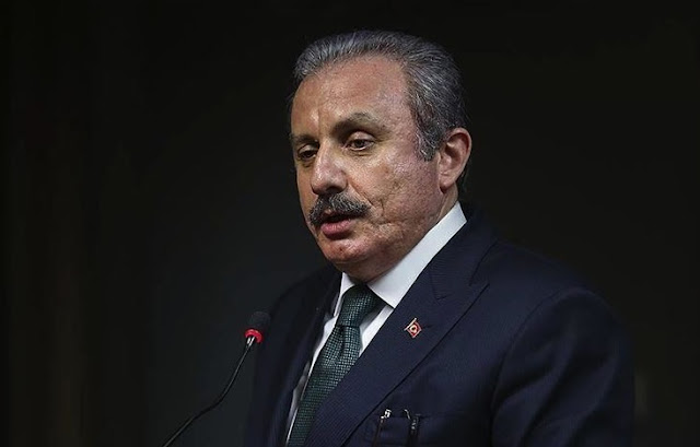 Capo del parlamento turco di origine albanese segna la festa della Pasqua Cristiana