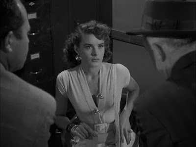 Pickup On South Street 1953 Movie Image 4