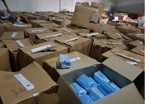 Gần 900.000 khẩu trang y tế không rõ nguồn gốc ở TP.HCM Gần 900.000 khẩu trang y tế không rõ nguồn gốc ở TP.HCM