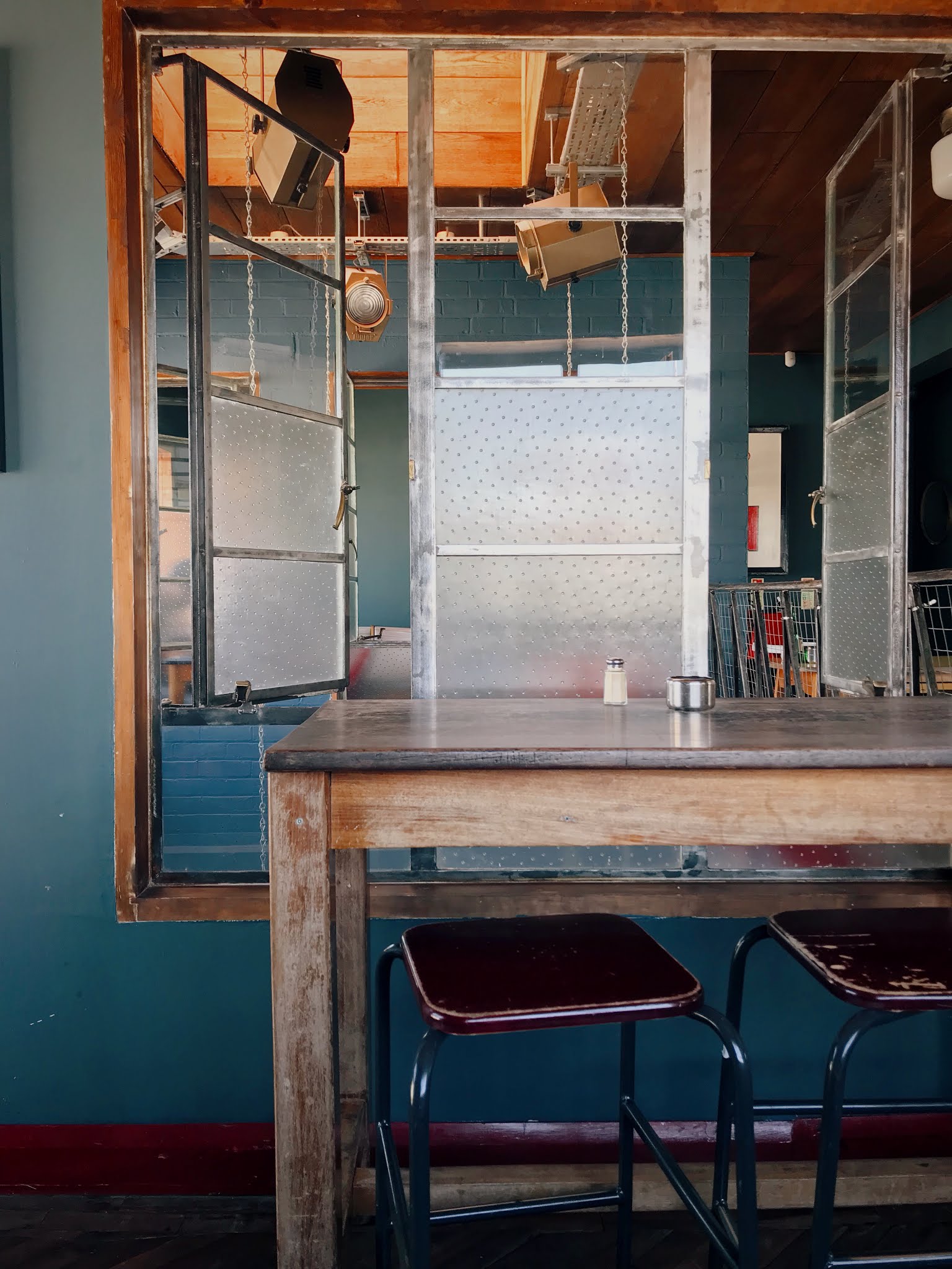 The Coffee Shop Guide // HULL Call Me Amy