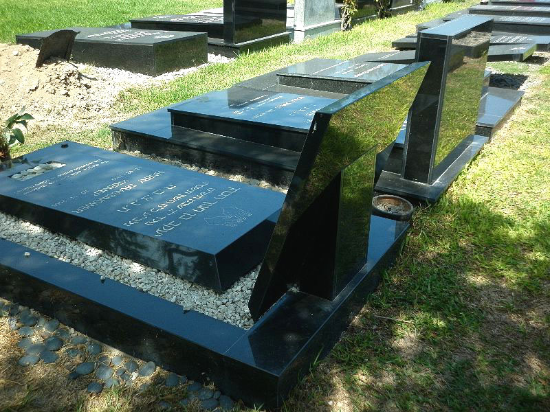 VAEL MARMOLES GRANITOS Y MARMOLES TUMBAS EN MARMOL Y GRANITO