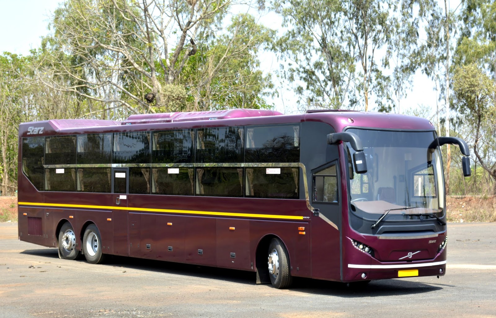Hemant AutoclickZ StarZ Premium Volvo B11R Sleeper By MG