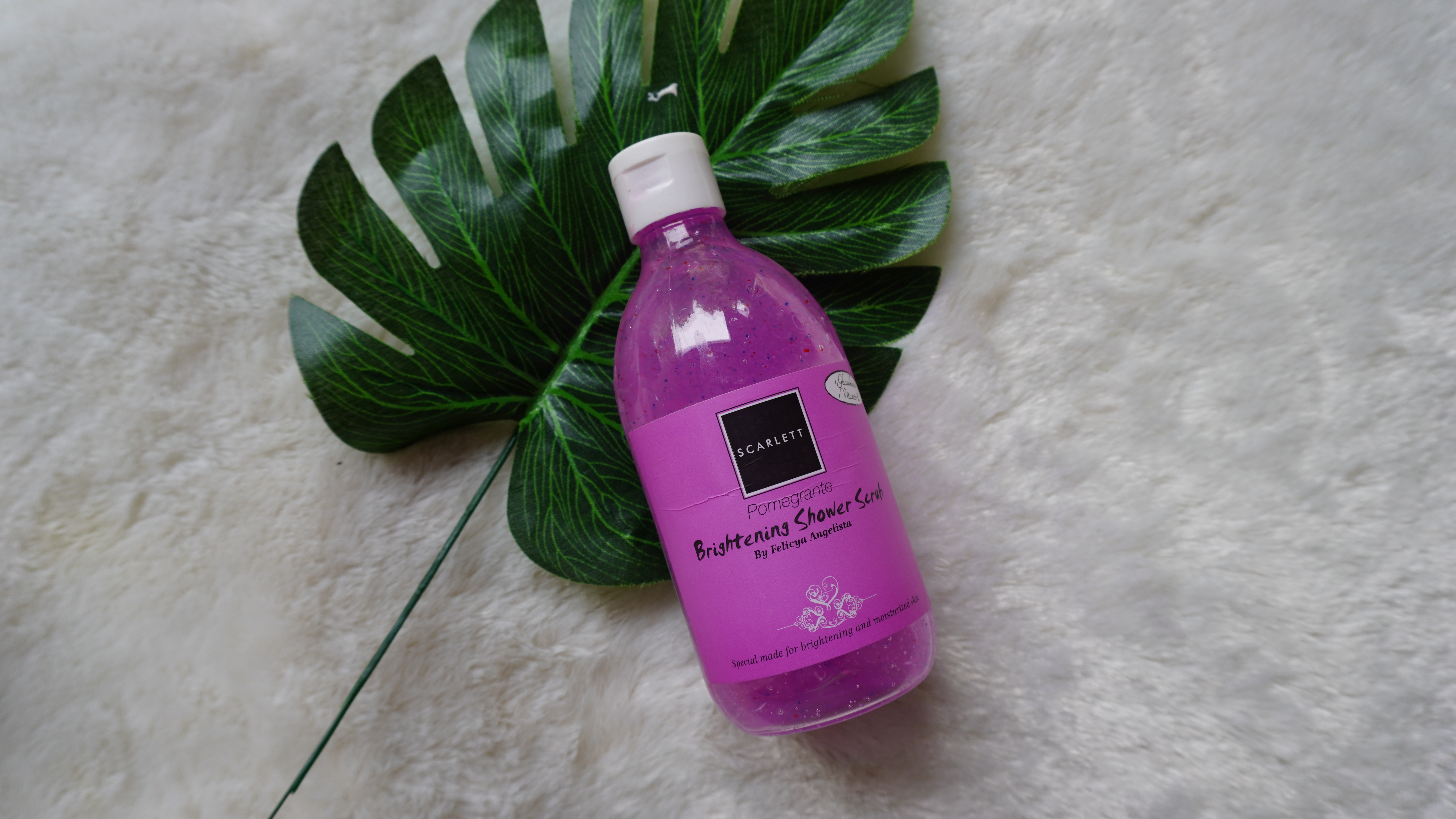 Review Scarlett Whitening Body Wash